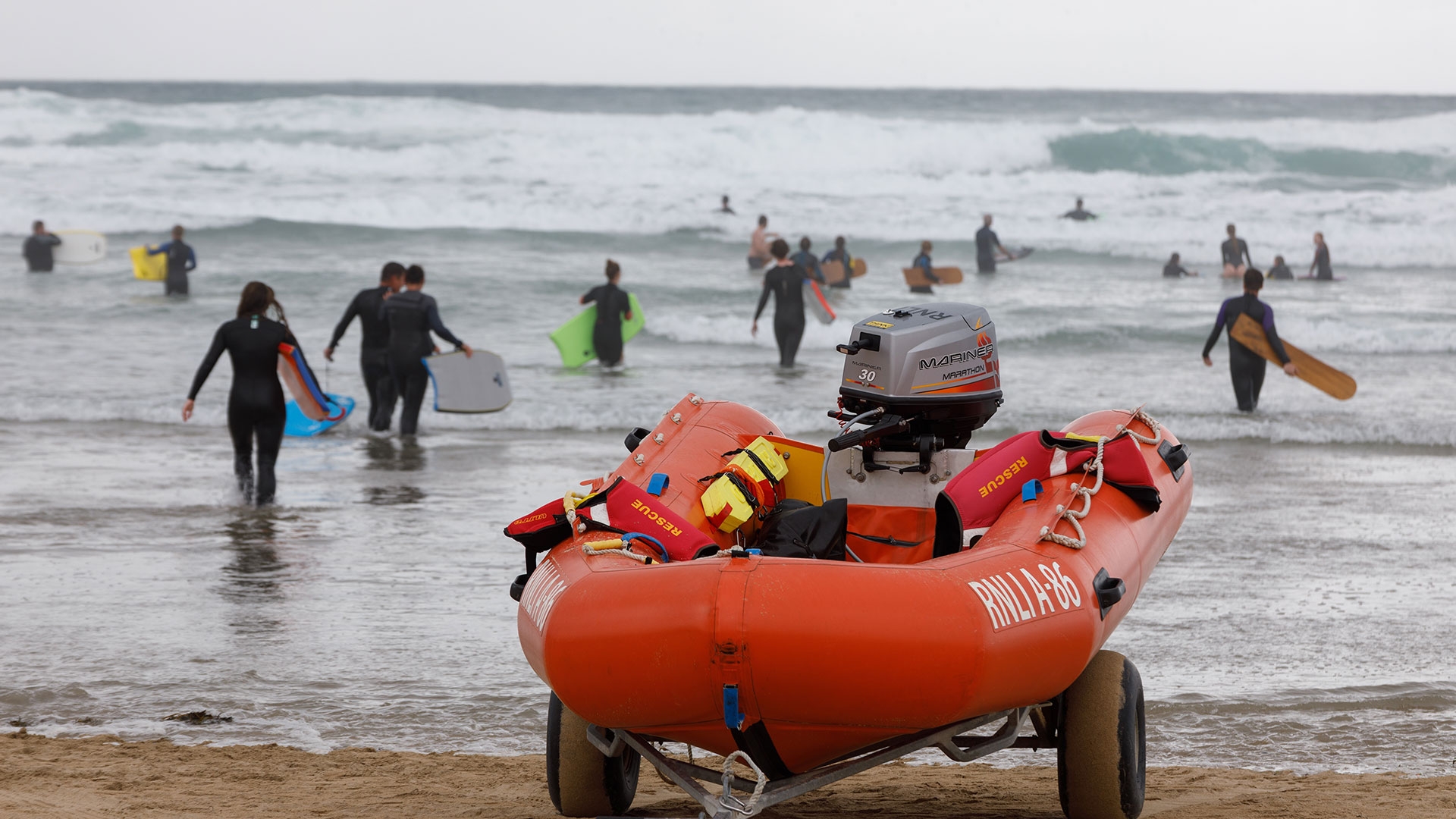 Tragedy at Cornwall Beaches Spurs Urgent Water Safety Reminder